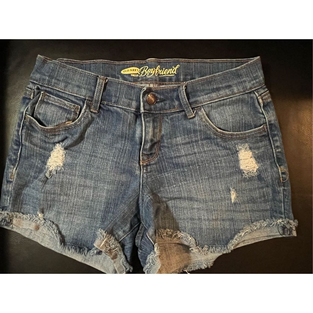 Old Navy Women 0 Blue Denim Boyfriend Distressed Raw Hem Low Raise Short‎